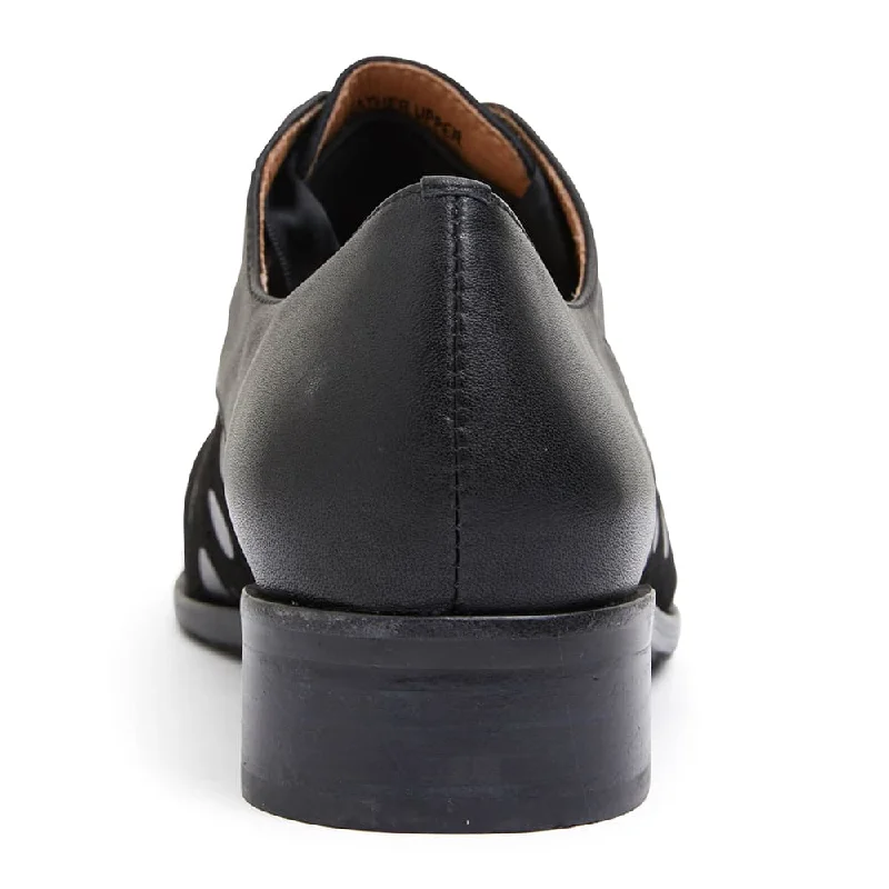 Sanchez Loafer in Black Suede